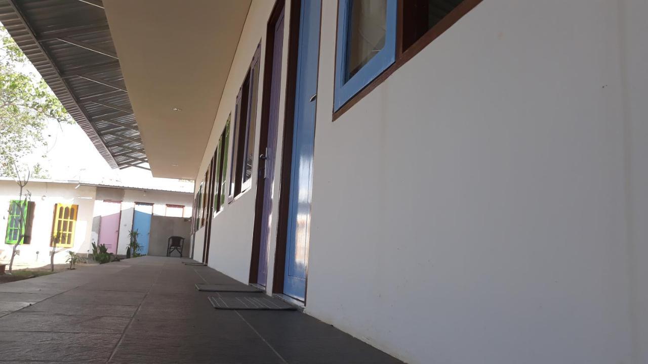 Bujang Lapuk Hostel سيكوتونغ المظهر الخارجي الصورة