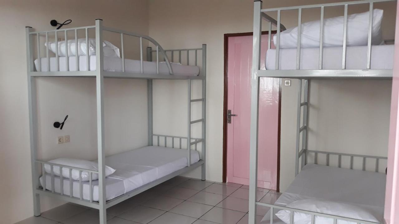 Bujang Lapuk Hostel سيكوتونغ المظهر الخارجي الصورة